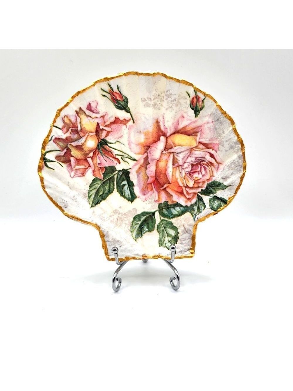 Decoupage Scalloped shell Pink Roses
